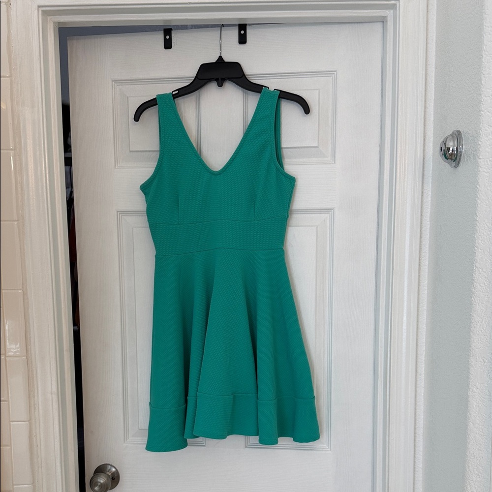 Chic Teal Sleeveless Mini Dress